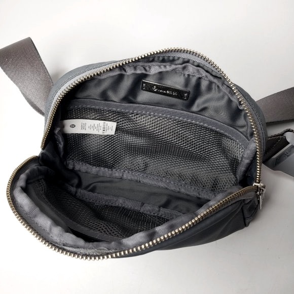 Lululemon Everywhere Grey Waist Belt Bag - Picture 7 of 10